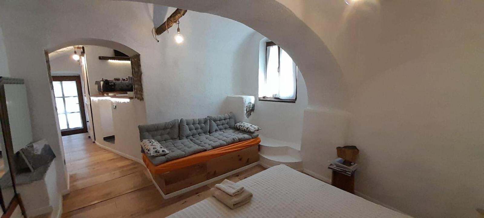 B&B 8A Castelbianco Colletta Exterior foto